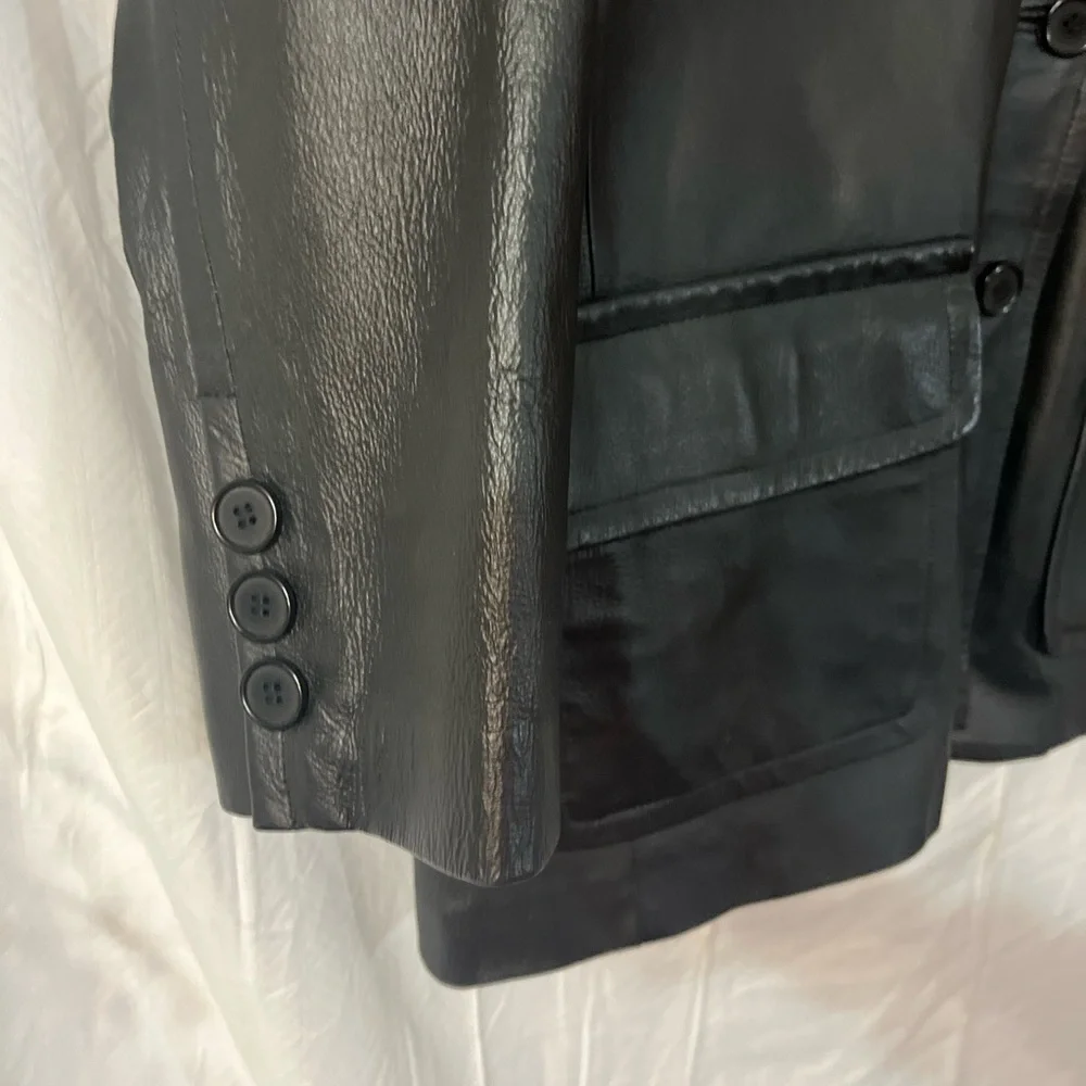 Real‎ Comfort Leather Coat with front pockets. men’s